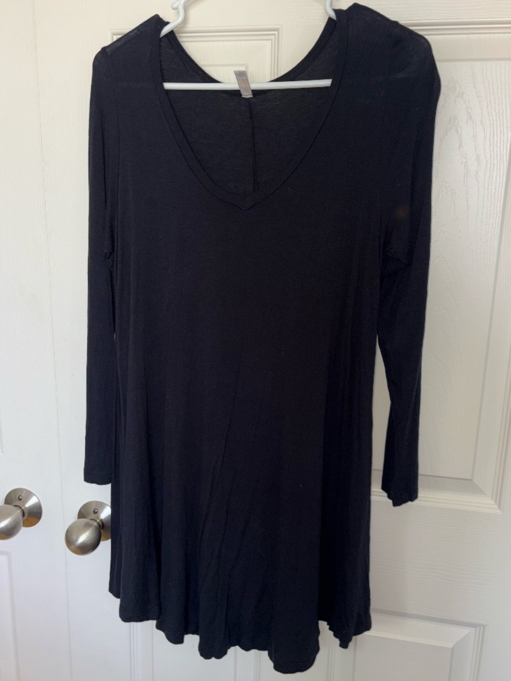Popana Black V-Neck Long Sleeve Tunic Top